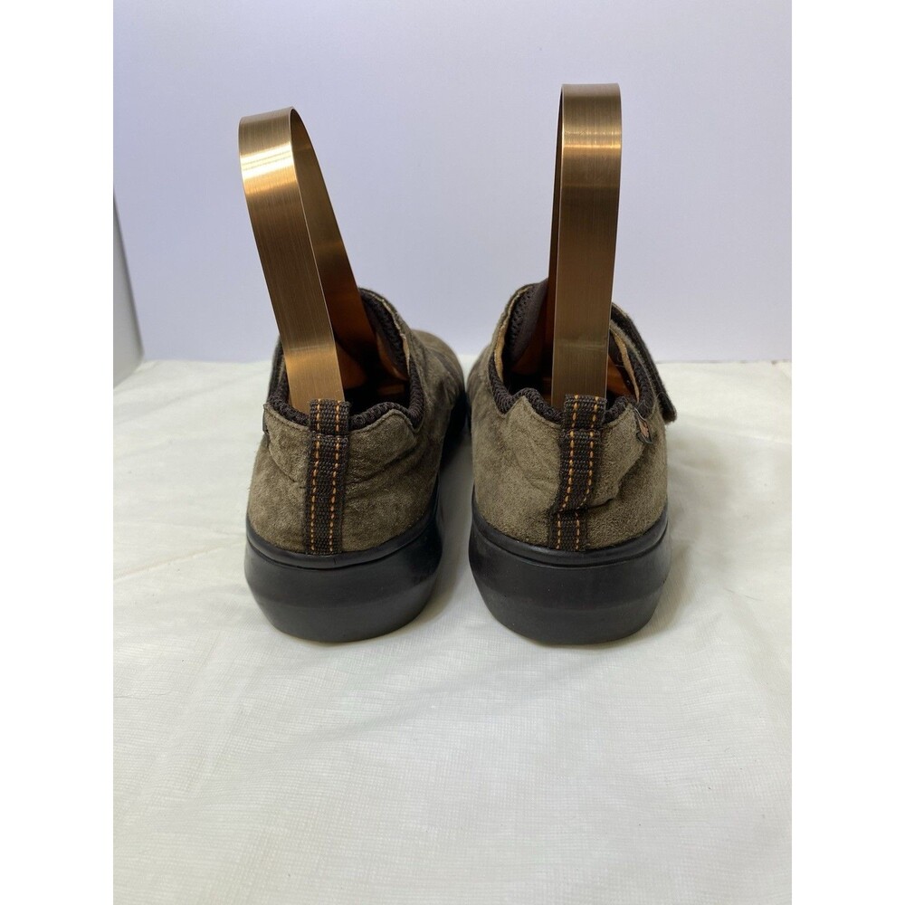 ROCKET DOG BROWN SUEDE SLIP ON CASUAL LADIES 8.5M SHOES HOOK & LOOP - Picture 4 of 7